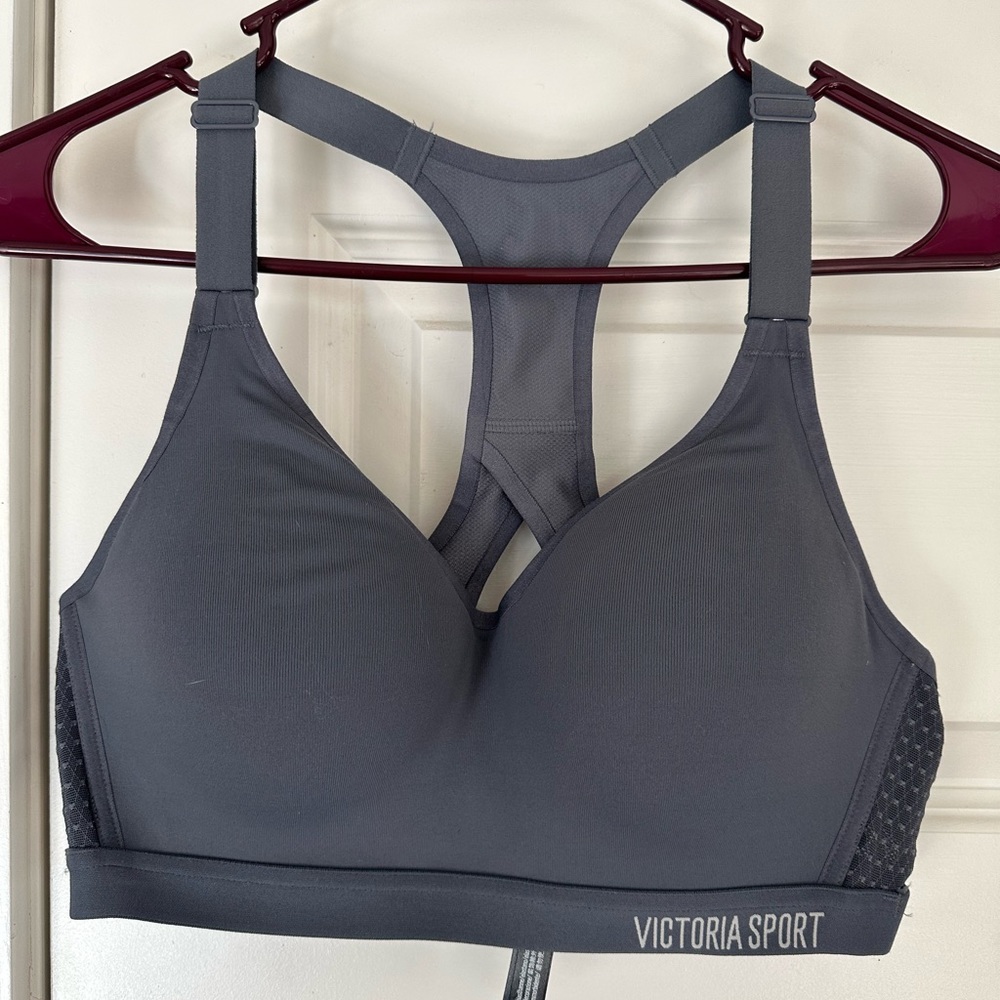 Victoria secret sports bra